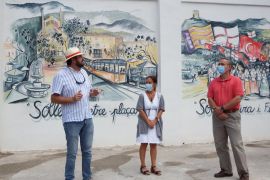 Inaugurat el mural de Natalia Spitale a la plaça de Teixidores