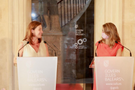 Armengol i Díaz després de la reunió mantinguda aquest dissabte amb els agents socials.