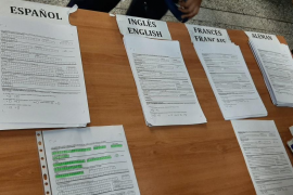 L'aeroport de Palma continua discriminant les persones que volen usar la llengua catalana