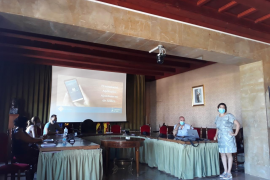 Una aplicació mòbil per posar-se en contacte amb l’Ajuntament