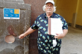 Fabián Cañavate, un dels veïnats afectats pel tall d'aigua