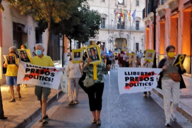 La plaça Major ha acollit el 150è Cant dels Ocells per la llibertat dels presos polítics
