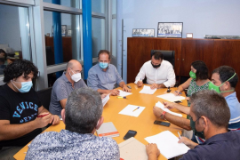 Els treballadors de l'EMT ratifiquen de manera majoritària l'acord i desconvoquen la vaga