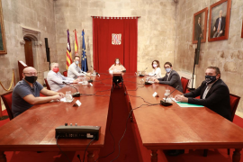 El Govern celebra «l'acord històric» que protegirà 85.000 fixos discontinus de les Balears i prorroga els ERTO fins al 31 de gener