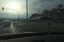 Incendi davant la Seu