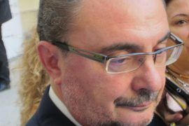 Lambán (PSOE): «La proposta de Francina és un efecte de la tramuntana, que altera les ments»