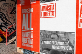 La llei d'amnistia que proposa la plataforma Amnistia i Llibertat preveu l'exculpació dels policies que varen atacar civils l'1-O