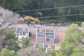 Denuncien que l'Exèrcit espanyol construeix un «poblat afgà» en zona ANEI de la Serra