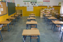 UOB exigeix màscares per als docents i assegura que Educació no informa de tots els positius