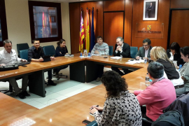 La Conselleria d'Educació proposa la creació d'una Mesa de Diàleg Permanent amb els directors dels centres educatius