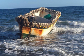 Imatge d'arxiu d'una embarcació arribada a les costes de Mallorca.