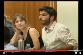 Un regidor d'Oriola revoluciona les xarxes amb una defensa brillant del valencià en una comarca castellanoparlant 