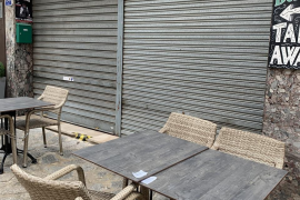 L'Ajuntament autoritza als bars a ampliar terrasses