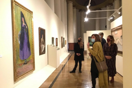 La capella de la Misericòrida reobre amb la mostra 'Dones artistes i dones representades'