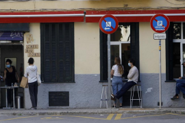 'Vianants en Lluita' critica que l'Ajuntament de Palma deixi que bars i restaurants ocupin espais per als vianants