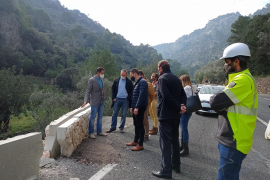 El Consell rectifica i retirarà els murs prefabricats