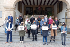 Alguns dels comerciants durant la presentació.