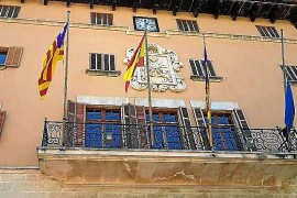 Govern, Consell i Ajuntament injecten un milió d'euros per reactivar l'economia de Sóller