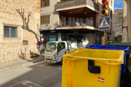 Suprimirán el 60 % de puntos de recogida de basura como paso previo al puerta a puerta.