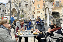 L’Associació de Restauradors se suma a la CAEB i demana al Govern que «suavitzi» les restriccions
