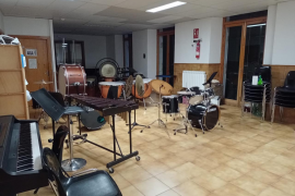 Els instruments d'Amics de la Música.
