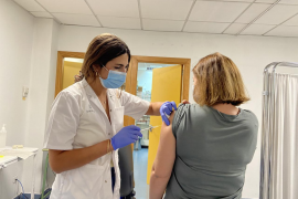 Arranca la vacunació massiva al PAC