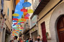 L'Ajuntament dona els paraïgues del carrer de Sa Lluna a Es Rebost