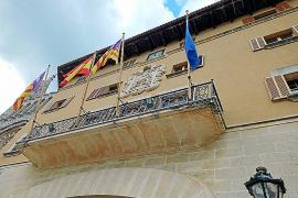 Els 17 regidors tendran 360.000 euros per gastar fins a final d’any.