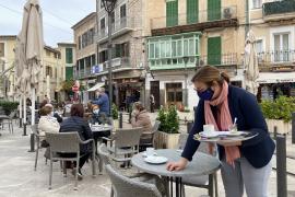 SOLLER. HOSTELERIA. RESTAURACION. Mas de 30 barres y restaurantes de Sóller reabren las terrazas