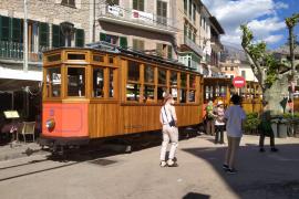 El tramvia ha quedat aturat a Plaça.