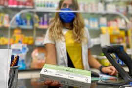 Muchas farmacias agotan los test de autodiagnÃ³stico el primer dÃ­a de venta.
