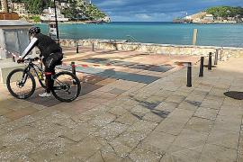 Acordonada parte de la plaza de sa Torre por hundimiento del pavimento.