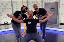 PALMA. IB3. El concurso que dispara a IB3. El programa âJo en sÃ© + que tuâ bate registros de audiencia, supera a los informativos, y se convierte en un fenÃ³meno social inÃ©dito en la televisiÃ³n autonÃ³mica balear. David Ordinas, presentador.