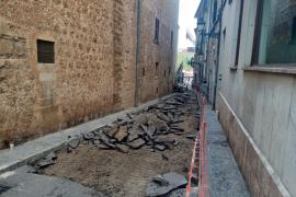 El carrer Joan Baptista Enseñat.