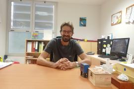 Coque Sureda entrà de director del CEIP ES Fossaret en el curs que començà la pandèmia.