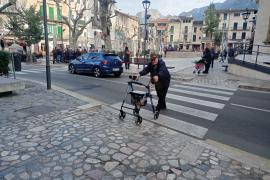 Els afectats sol·liciten millores al municipi per fer front als obstacles que es troben.