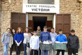 Els alumnes de Sant Vicenç de Paül orgullosos d’ajudar la gent amb menys recursos.