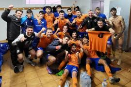 L'alegria es desbordà per la victòria. F. CF Sóller