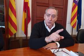 L'actual batle, Carlos Simarro.