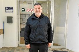 Alfonso Gómez Vega ha estat propietari i professor del club de tenis de Sóller durant disset anys.