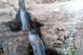 L’equip de Govern es resisteix a decretar restriccions d'aigua tot i la gran baixada de recursos.