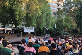 Una cinquantena de persones es troben a Palma per a reivindicar l'ocupació d'espais públics i l'oci alternatiu