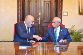 La ultradreta aconsegueix el control de les polítiques municipals de Cort a través d'un acord amb el PP