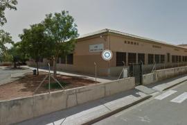 Dos operaris d'una empresa insulten el director de l'escola de Campos: «Eres un puto nazi catalanista» i criden «De este colegio saldrán todos tarados y maricones»