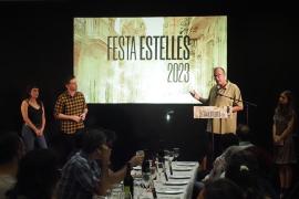 Òmnium: «Llegir plegats Estellés és una manera de defensar i protegir la llengua i la cultura catalanes a cada lloc on és censurada»