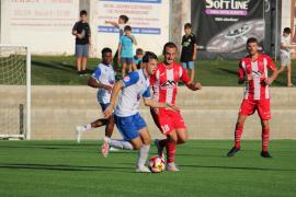 Un acció de l'intens partit viscut a Can Maiol