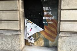 Atac espanyolista a la seu d’Òmnium Cultural a Barcelona