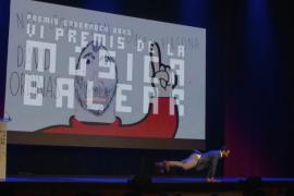 [VÍDEO] La lliçó magistral de David Ordinas sobre reggaeton que va fer esbutzar de riure el públic dels Premis Enderrock