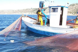 Obert el període per a sol•licitar ajudes a les parades temporals de pesca.