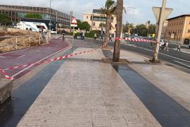 Tancat el pas a vianants al Passeig Marítim de Palma pel temporal de vent